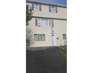 120A Brooks St Unit A, Worcester, MA 01606
