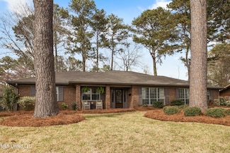 5410 Charter Oak Place, Jackson, MS 39211