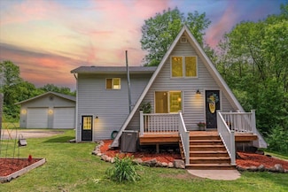 310 90th St, Clear Lake, WI 54005