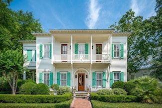 28 Robert Mills Cir, Mount Pleasant, SC 29464