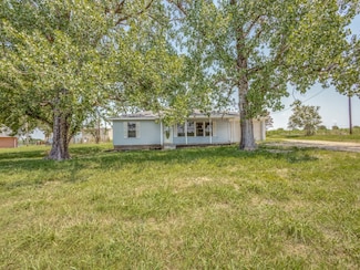 B Fm 904 S Es, Pecan Gap, TX 75469