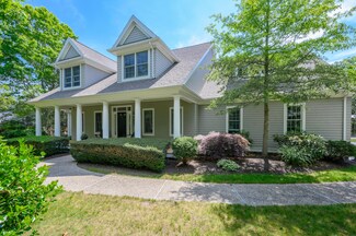 38 Equestrian Ln, East Falmouth, MA 02536