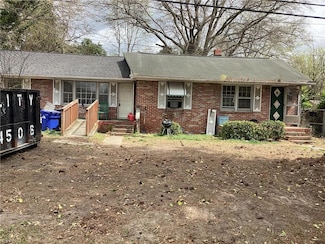 47 Grand St, Portsmouth, VA 23701