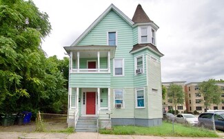 3 Hillside Place, Springfield, MA 01105