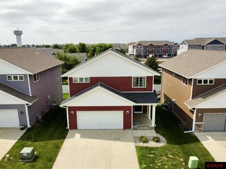 15 15 Benson Trail, North Mankato, MN 56003