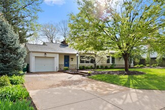1450 Andrew Dr, Saint Louis, MO 63122