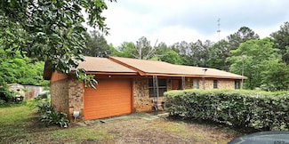 446 County Road 146 W, Overton, TX 75684
