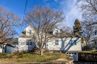120 N Cliff St, Ansonia, CT 06401
