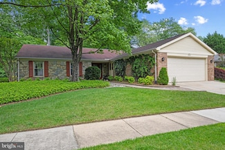 2569 Golfers Ridge Rd, Annapolis, MD 21401