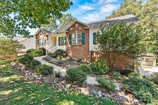 2481 23rd St NE, Hickory, NC 28601