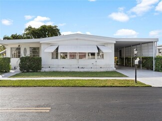 112 NW 52nd Ct, Deerfield Beach, FL 33064