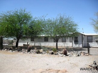 44049 Ocotillo St, Bouse, AZ 85325