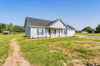 702 County Road 1635, Mount Pleasant, TX 75455