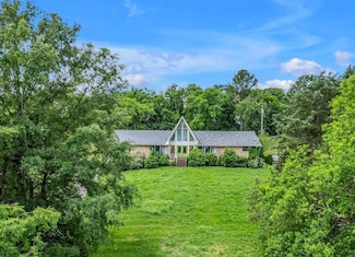 4219 W Hamilton Rd, Nashville, TN 37218