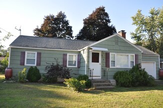 5 Vadnais St, Easthampton, MA 01027