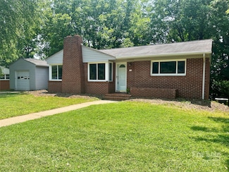 117 Silver Creek Rd, Morganton, NC 28655