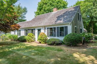 648 Main St, Harwich, MA 02645