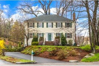 15 Rogers Way, Waltham, MA 02452