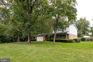 784 Panorama Dr, Martinsburg, WV 25403