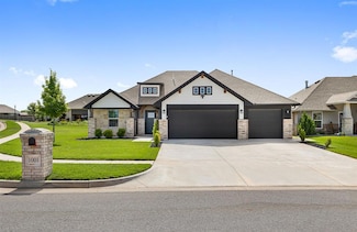 1001 Labelle Dr, Newcastle, OK 73065