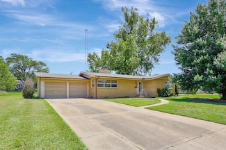 711 N Kansas Ave, Anthony, KS 67003