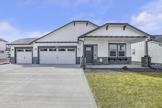 13764 N Apex Way, Hayden, ID 83835