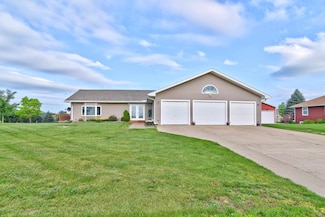 1624 365th Ave, Estherville, IA 51334