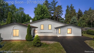 7811 Caberfae Trail, Clarkston, MI 48348