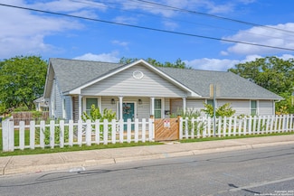 419 N Hackberry St, San Antonio, TX 78202