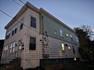 182 East Ave, Lewiston, ME 04240