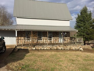 715 Summit Ave, Mammoth Spring, AR 72554