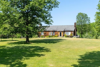 508 Woodstock Rd, Millbrook, NY 12545
