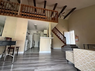 8443 Sands Point Dr, Houston, TX 77036