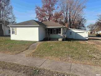 301 S East St, Pinckneyville, IL 62274