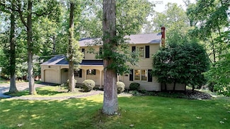 1347 Morningside Dr, Charleston, WV 25314