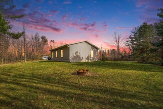 2408 Maple Grove Rd, Hastings, MI 49058