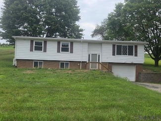 1900 Fleming Rd, Indiana, PA 15701