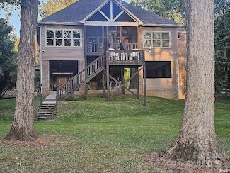 2051 Great Rd N, Winnsboro, SC 29180