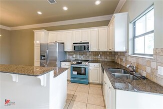 3561 Lakeside Dr, Shreveport, LA 71119