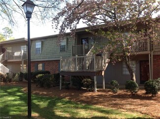 3818 Country Club Rd Unit J, Winston Salem, NC 27104