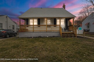 553 E Cavanaugh Rd, Lansing, MI 48910