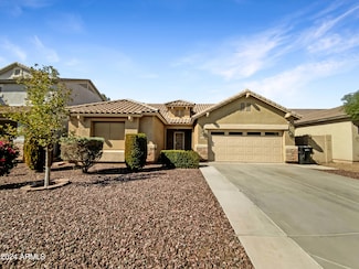 7032 W Branham Ln, Laveen, AZ 85339