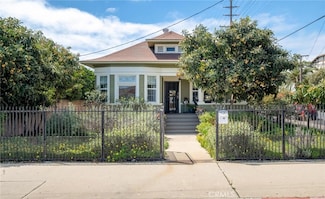 341 N Mesa St, San Pedro, CA 90731
