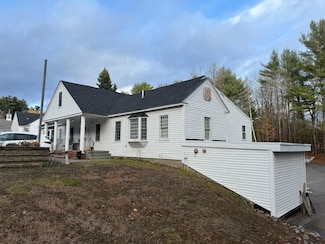 4 Commerce St Unit 2, Hill, NH 03243