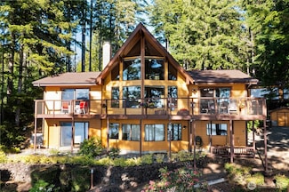 160 E Fern Creek Rd, Shelton, WA 98584