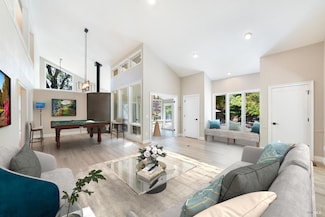 1275 Summit Lake Dr, Angwin, CA 94508