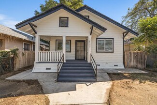 2532 E Washington Ave, Fresno, CA 93701