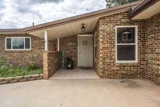 3217 Fairway Dr, Las Cruces, NM 88011