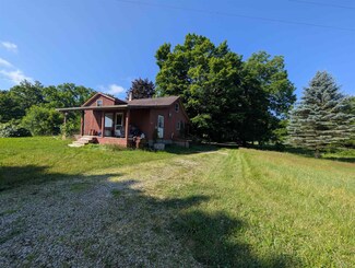 9321 S Ionia Rd, Bellevue, MI 49021