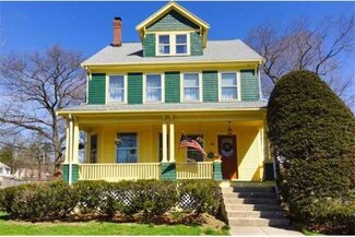 68 Greenwood Ave, Wakefield, MA 01880